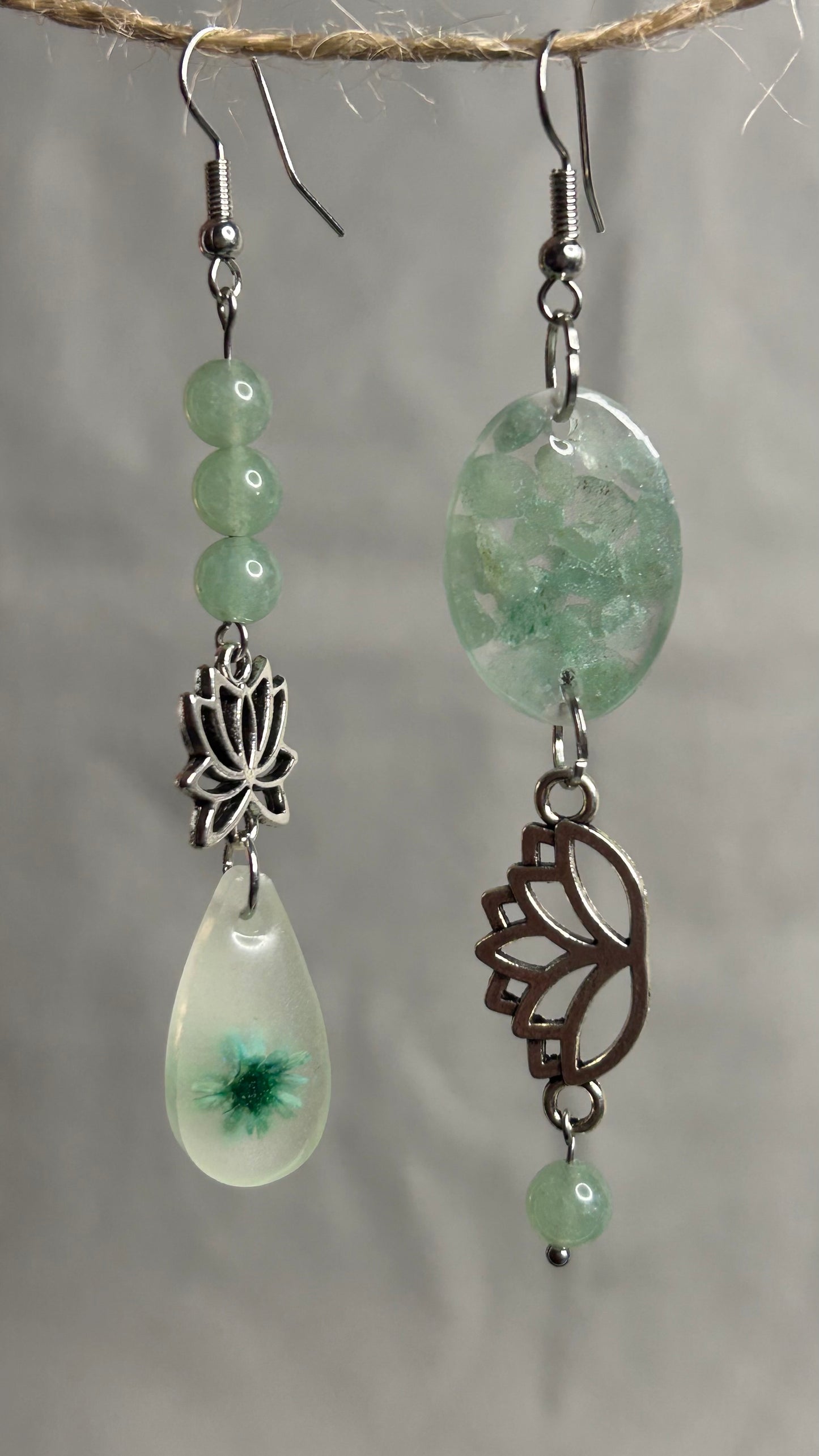 Boucles d’oreilles “Lotus Vert” – Harmonie naturelle & douceur spirituelle