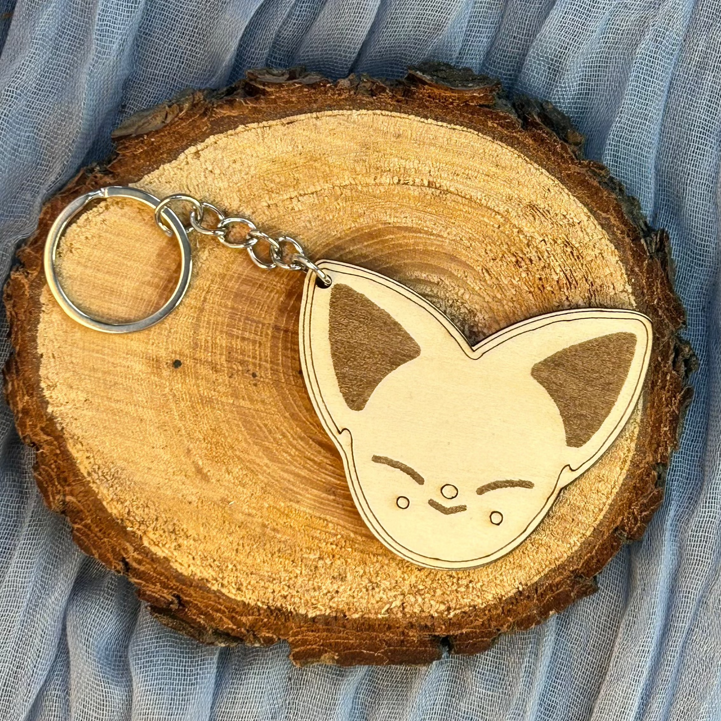 Collection SKZOO – Porte-clés en bois gravé