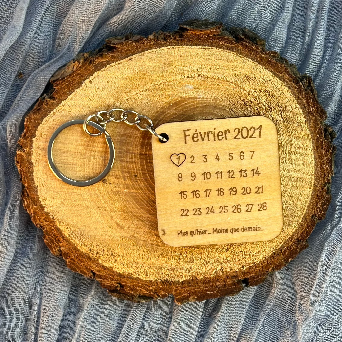 Porte-clés calendrier personnalisé – Photo & date gravée + option NFC