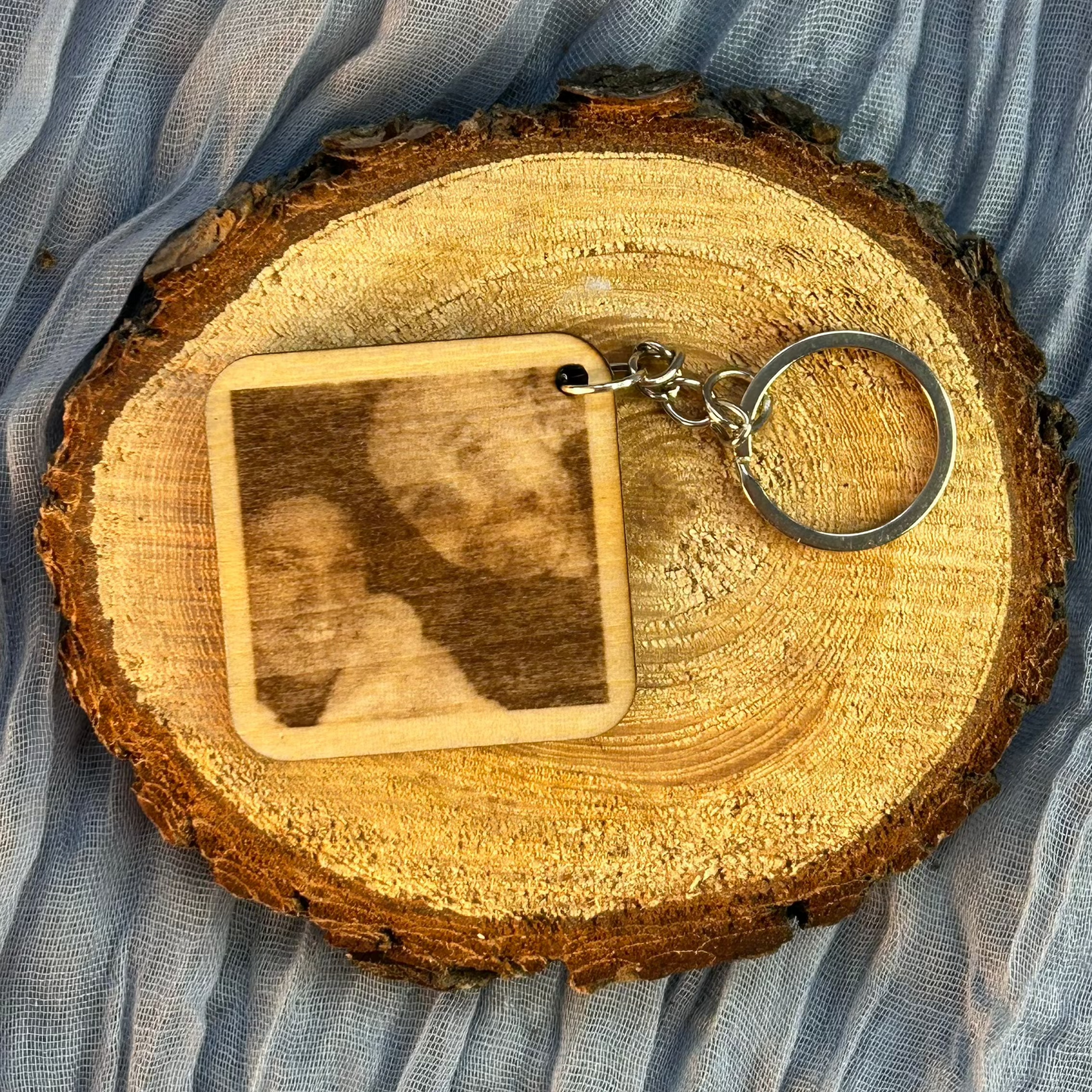 Porte-clés calendrier personnalisé – Photo & date gravée + option NFC