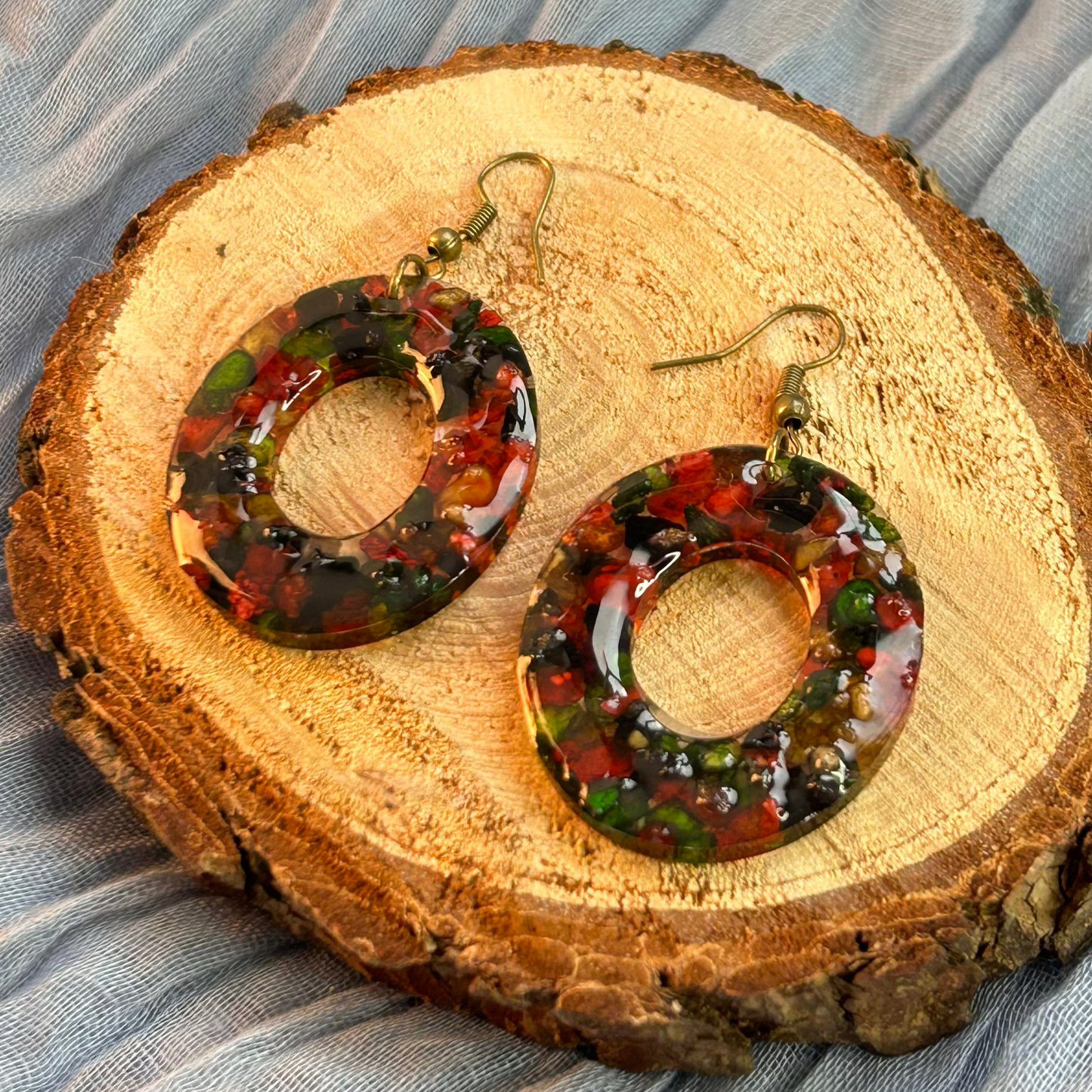Pendentif ésotérique avec encens de chance – Bijou porte-bonheur en résine fait main