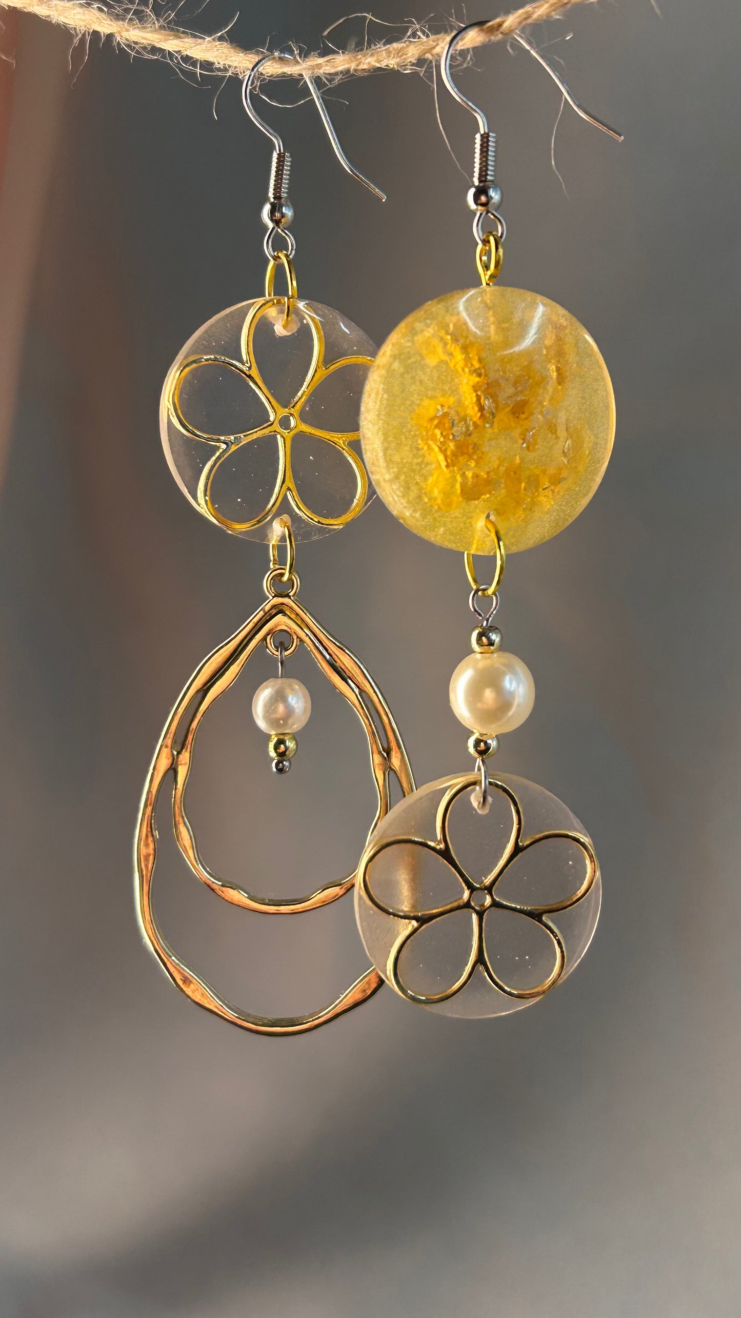 Boucles d’oreilles “Fleur d’Or” – lumineuse et florale