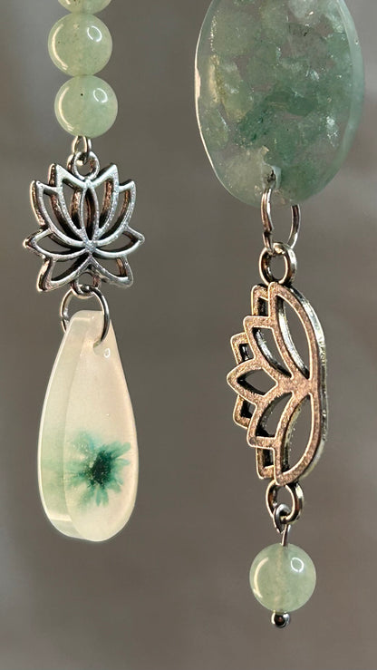 Boucles d’oreilles “Lotus Vert” – Harmonie naturelle &amp; douceur spirituelle