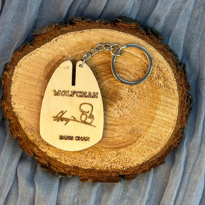 Collection SKZOO – Porte-clés en bois gravé